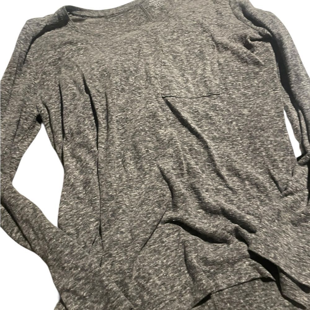 Old navy boyfriend crew neck small Gray Women's Top like new